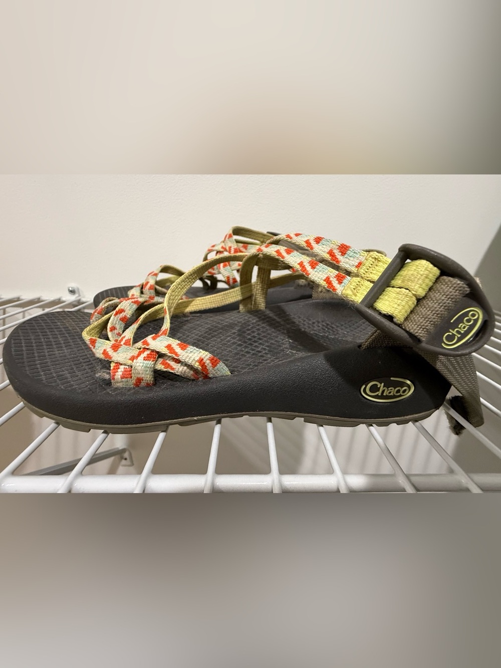 CHACO ZX/2 CLASSIC Prism Yellow Sport Water Hiking Sandal Strappy Outdoor Sz 8